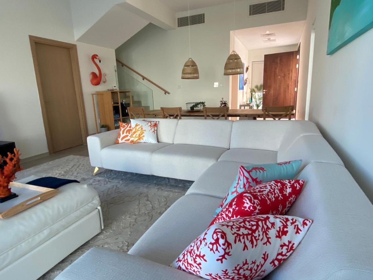 The White Villa Fujairah Exterior photo